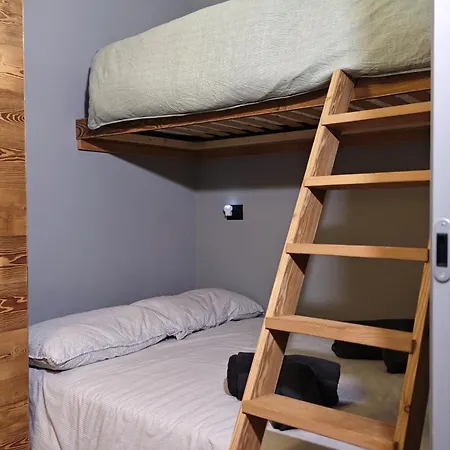 Apartment Hostdomus - Black Oak